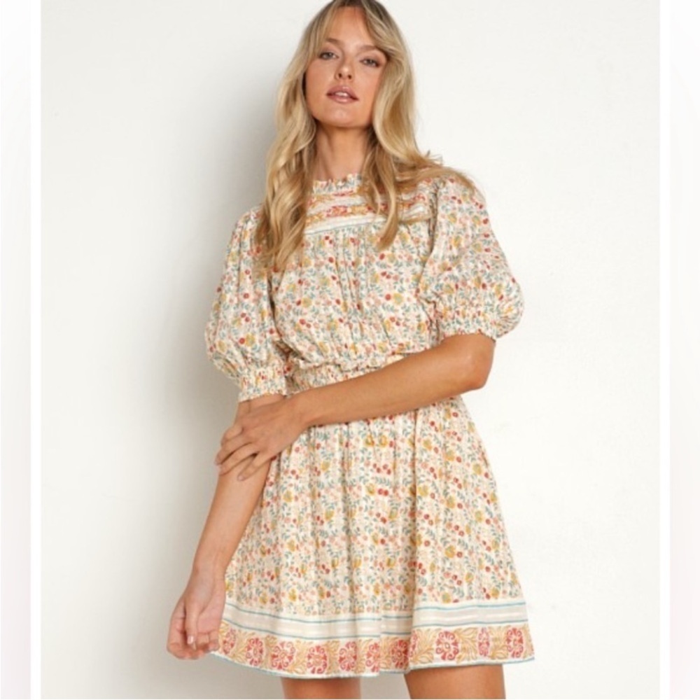 NWT Cleobella Dallas Floral Mini Dress in Carnation Print Cream Boho Size Small - Picture 2 of 16